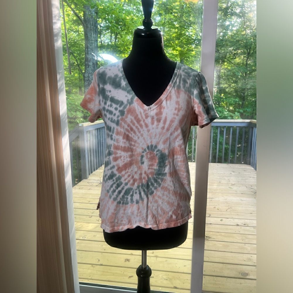 Old Navy Tie Dye Top